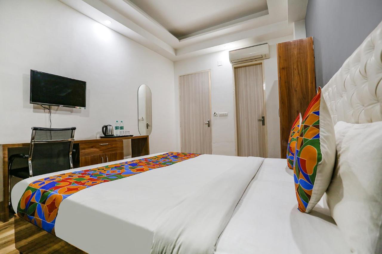 Fabhotel Skylight Inn Near Medanta Hospital Gurgaon Luaran gambar